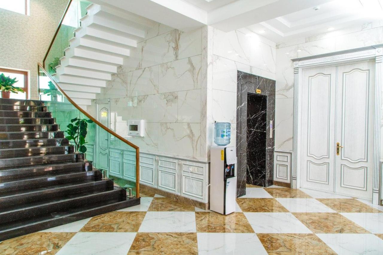 Shedevr Plaza Hotel นามางกาน ภายนอก รูปภาพ